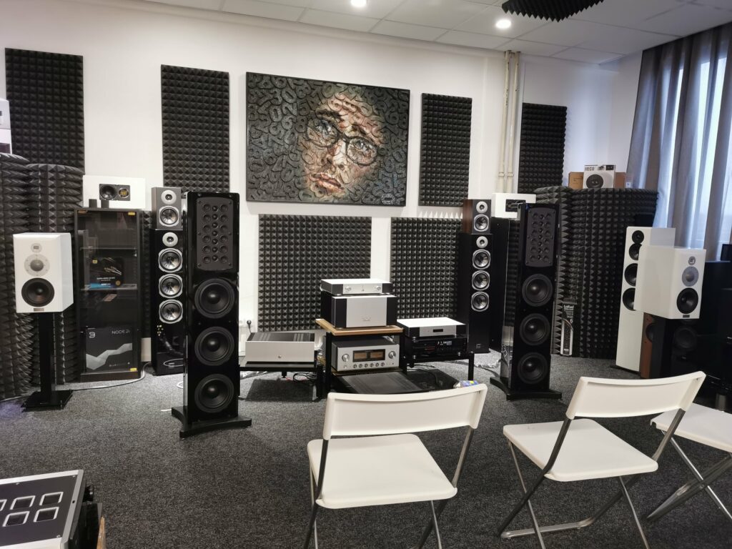 Prezentace a porovnání zesilovačů v Audio Pragma